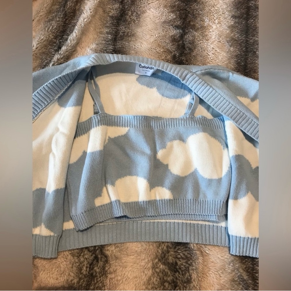 Sky Blue Cloud Pattern Sweater Set - image 3